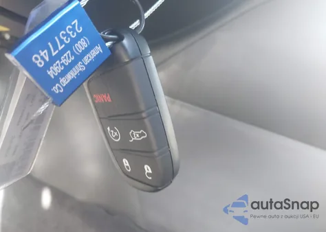 2025 Jeep Compass Limited 4X4 z USA, uszkodzony, nr VIN 3C4NJDCN7ST623848